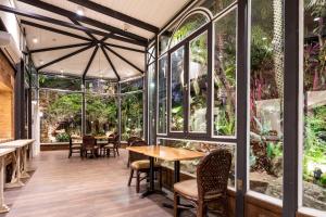 Hotel Villa Morra Suites