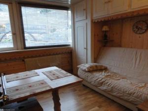 Charmant Studio Pour 2 Personnes, Rénové, au Pied des Pistes et au Centre des Menuires - FR-1-574-12