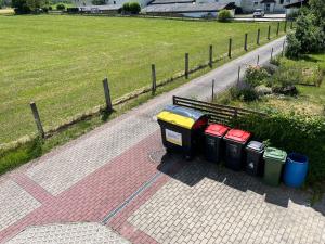 Danner Familien-Ferienwohnungen - Ruhige Lage, 650 m zum Attersee & zentral in Schörfling
