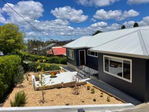 Heart of Katoomba Semi 1 bedroom home