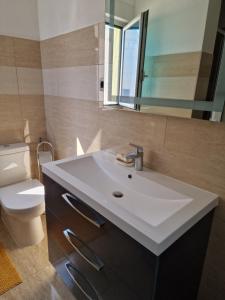 Yellow Cube Holiday Apartments