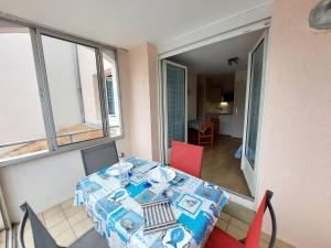 Appartements Charmant T2 au coeur de Saint-Palais-sur-Mer, a deux pas du marche et de la plage - FR-1-550-66 : photos des chambres