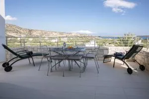 Olea Seaside luxury apartment in Crete - Pervóla