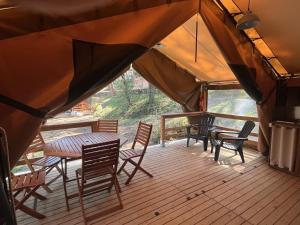 Campings Camping Le Mas de Reilhe : photos des chambres