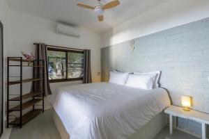 Sunset House two bedroom home with sunset view