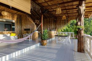 Sunset House two bedroom home with sunset view