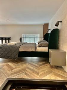 Awesome Loft - King Street