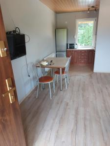 Domek letniskowy u Piotera Ślesin Żółwieniec