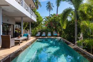 Stylish 3 Bedroom Pool Villa KBR1