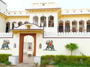 Hotel Mandawa Palace And Restaurent - Sūjāngarh