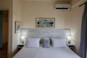 Seashell" maisonette by the sea -private patio-