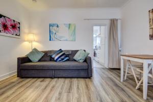 Apartment Caerlaverock Road