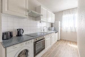 Appart'hotels Appart'City Classic Rennes Ouest : Appartement 3 Chambres