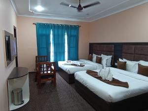 Fair Mount, Airport Road, Humhama Srinagar