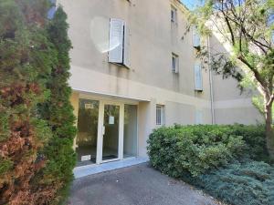 Appartements Appartement T3 avec garage privatif, terrasse, a 400m des plages et proches commerces - FR-1-316-229 : photos des chambres