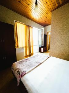 Hotel "Qeti"
