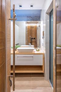 Zuzo flat Stare Koliesko 96