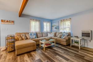 Angola By The Bay --- 22789 Holly Way West