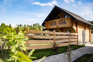 Na Wzgórzu Domki z Bali -Jacuzzi, Balia, Spa