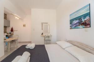 Green Retreats 5 Paros