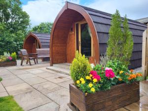 Double room with Patio and Hot Tub (Brants Ghyll) room in Ribblesdale Pods