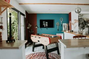 La Villa Ô Bois - Billard & Baby-Foot - face à la forêt