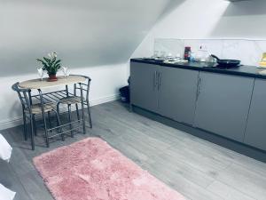 I bed apartment