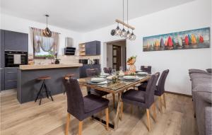 Nice Home In Soboli, Cavle With Sauna 