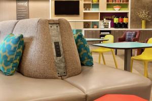 Home2 Suites By Hilton Portland Airport