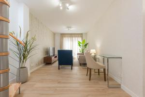 The Terraces Luxury Penthouses, 3B