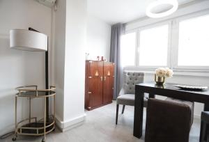 Lisbon South Beach Apartment