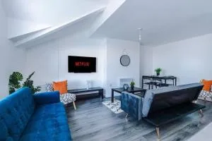 Beautiful apartment tres - free public parking - Litherland