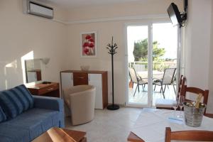 Apartment with Sea View room in Palma Promajna Apartments