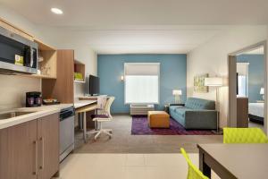 One-Bedroom King Suite - Non-Smoking room in Home2 Suites By Hilton Glen Mills Chadds Ford