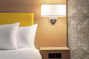 King Studio Suite - Non-Smoking room in Home2 Suites By Hilton Glen Mills Chadds Ford