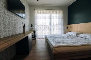 Postcard Country Apartments