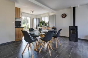 Gite de lOie - Maison avec grand jardin