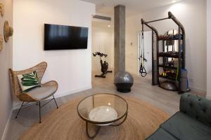 Fitness King Room room in Atocha Hotel Madrid Tapestry Collection by Hilton