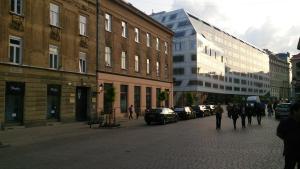 City Lights Apartment