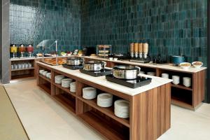 Homewood Suites By Hilton Montreal Midtown