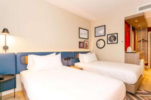 Twin Room room in Hampton By Hilton Blackburn