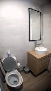 L ESCALE entre DISNEY et PARIS