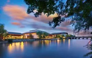 上海松江广富林希尔顿酒店 - Sizhuangbang