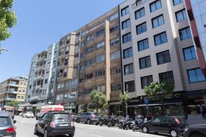 Host Wise - Cool Flat - City Center near Aliados