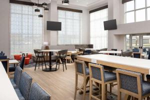 Hampton Inn Warroad, MN