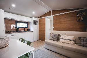 Campings Les Prairies de la Mer : photos des chambres