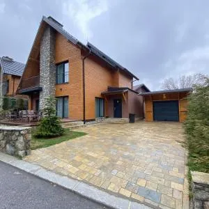 Villa QAMA Brezovicë - 乌罗舍瓦茨