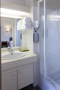 Hotels Au Relais du Porhoet : Chambre Double