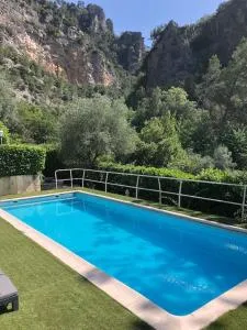 Villa piscine 30 minutes de Nice - Bouyon