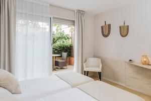 Hotels Le Carre D'Alethius : Chambre Lits Jumeaux avec Terrasse